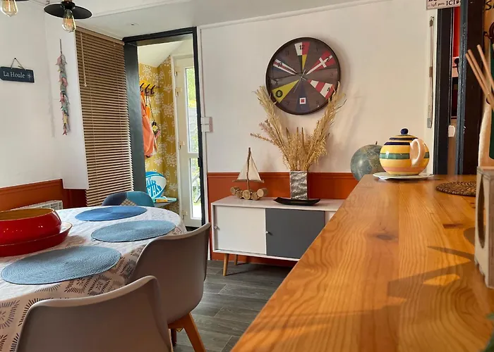 La Boussole Centre Station Proche Holiday home *