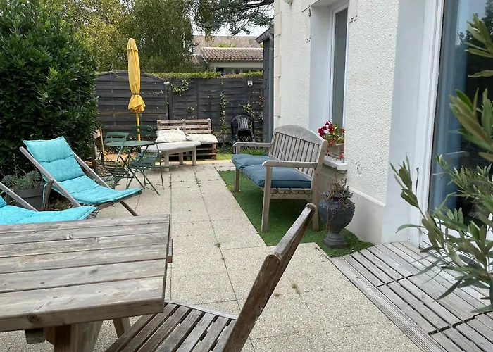 La Boussole Centre Station Proche בית נופש