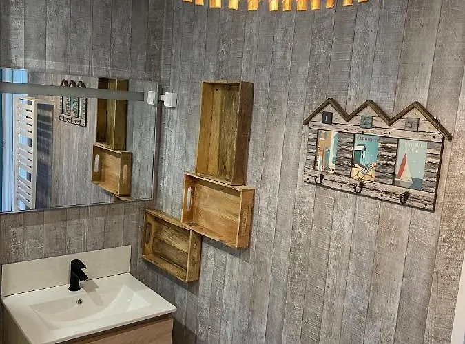 La Boussole Centre Station Proche Feriehus Agon-Coutainville