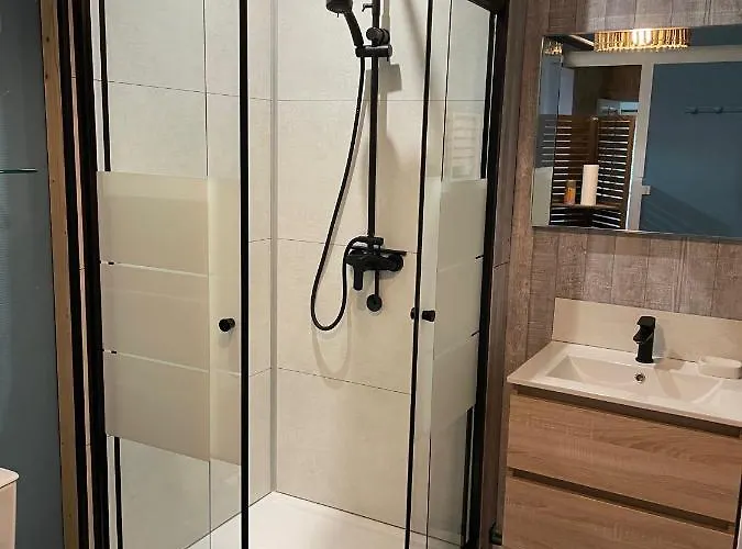 Hébergement de vacances La Boussole Centre Station Proche