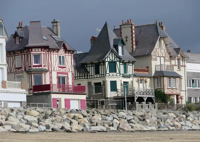 La Boussole Centre Station Proche